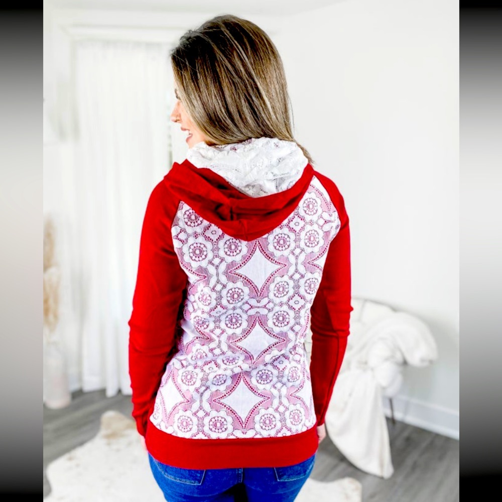 Ampersand Avenue Lovely Lace Double Hood Long Sleeve